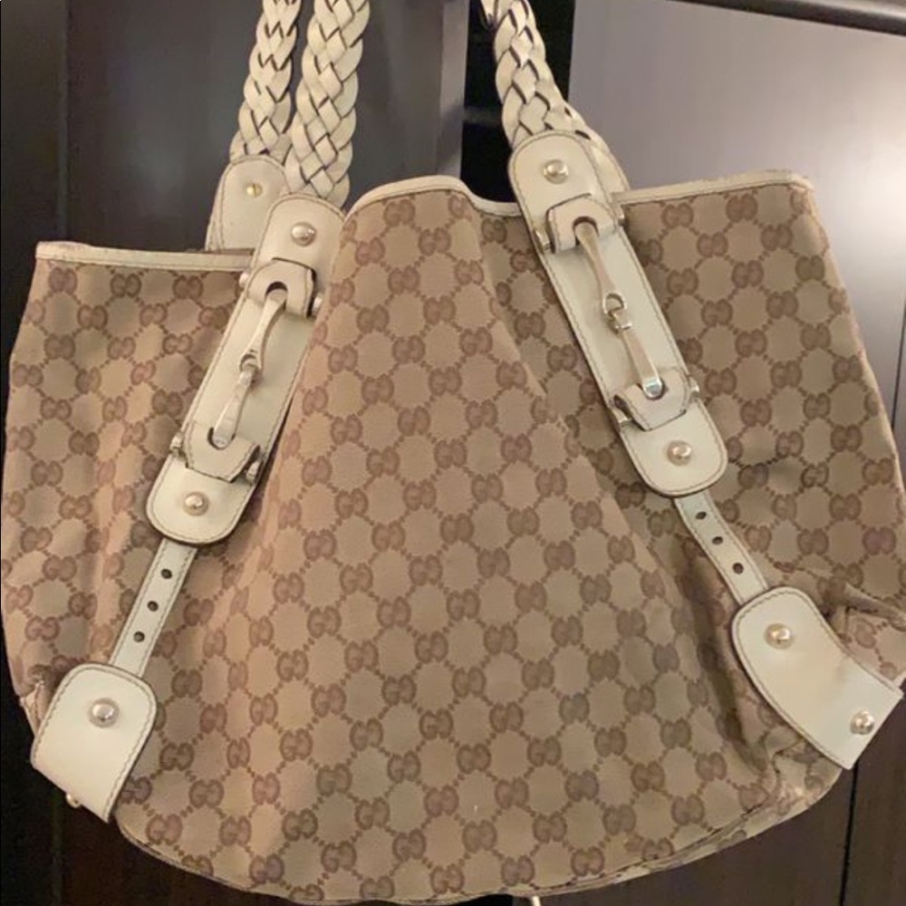 Gucci purse authentic used